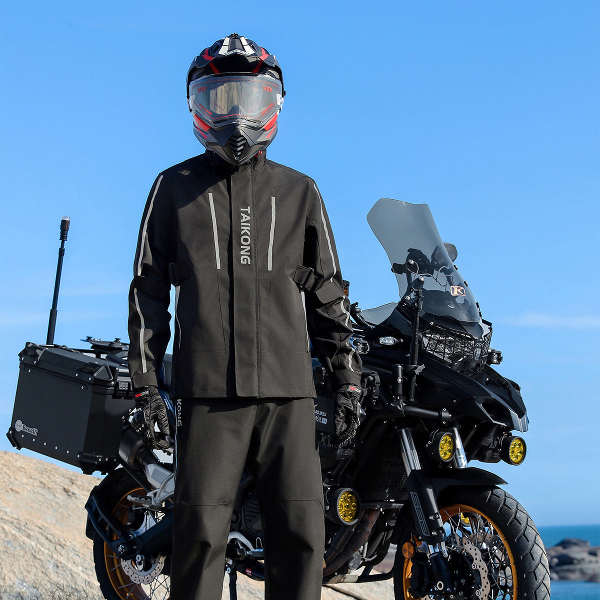 Heavy-Duty Motorcycle Rain Suit